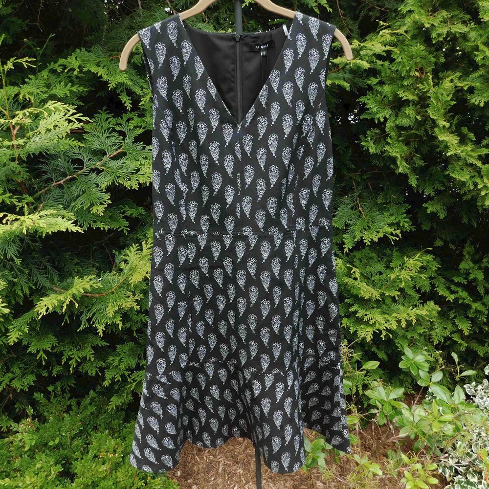 Le Gali Marielle Stylish Paisley-Floral Sleeveless Dress NWT